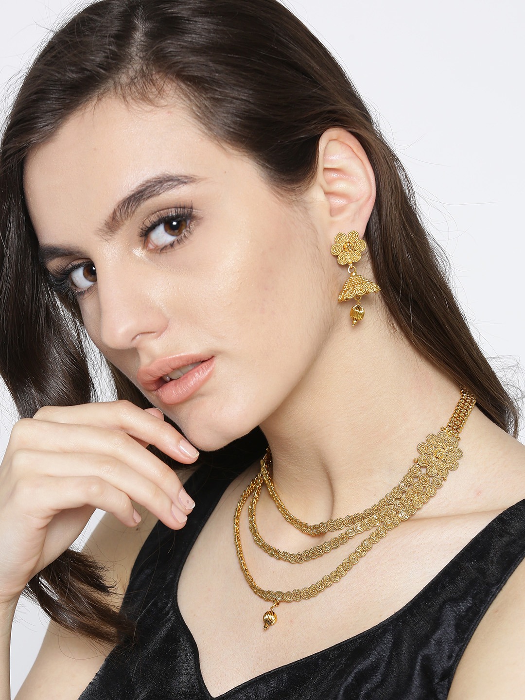 YouBella Gold-Toned Textured Jewellery Set